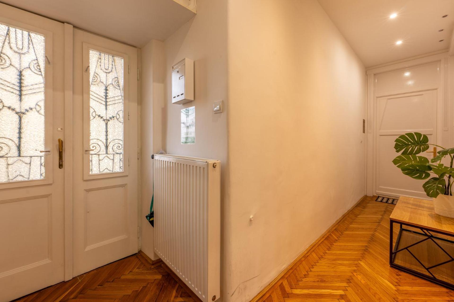 Suite Apartment Hidden Gem Next Synagogue - A 布达佩斯 外观 照片