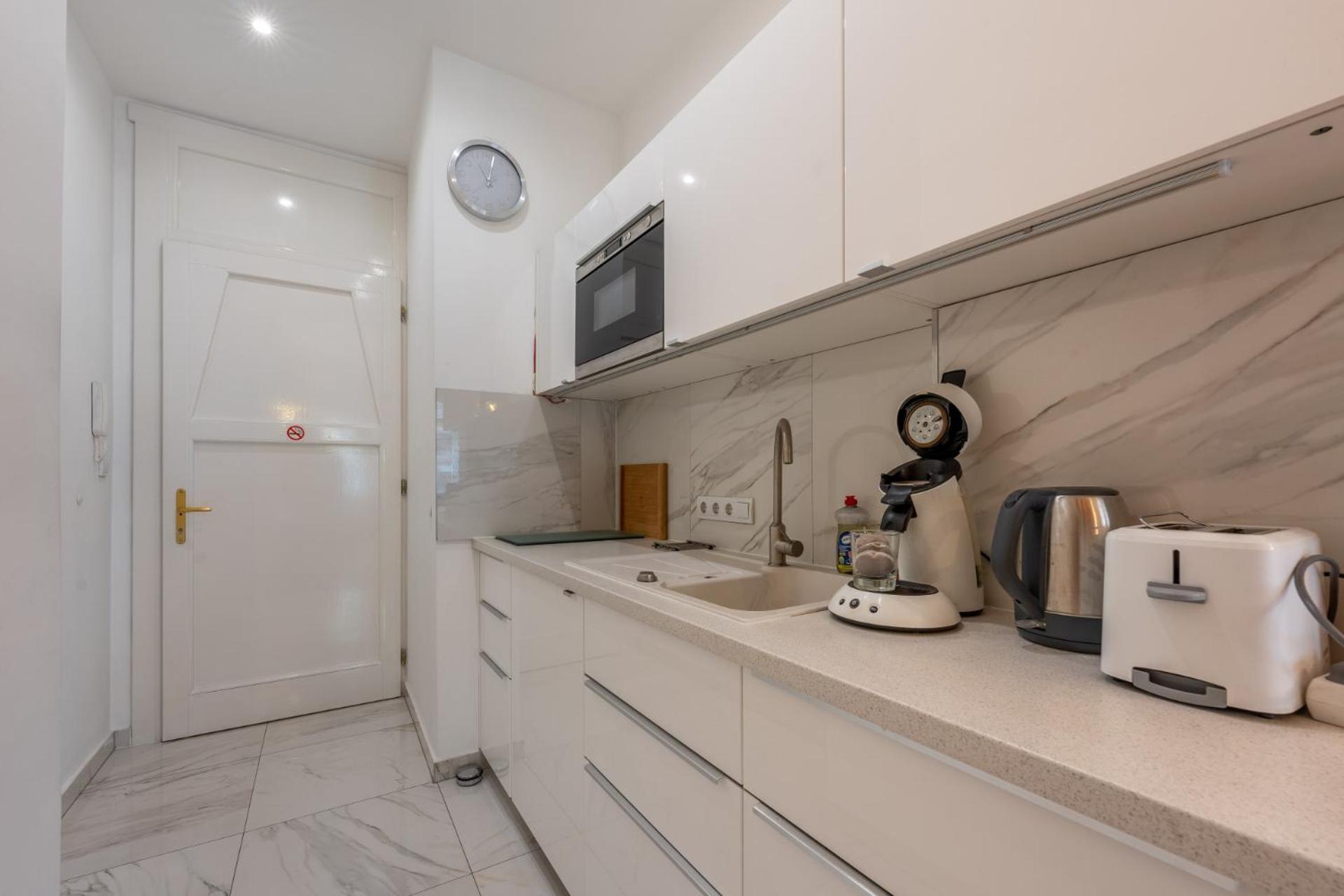 Suite Apartment Hidden Gem Next Synagogue - A 布达佩斯 外观 照片